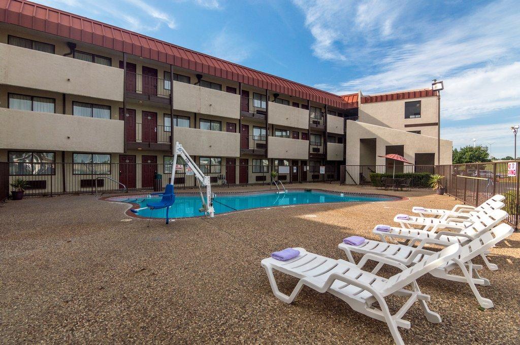 Travelers Inn By Oyo Wichita Falls Bagian luar foto