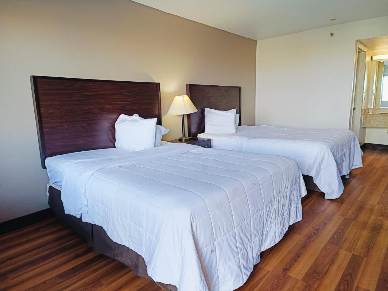 Travelers Inn By Oyo Wichita Falls Bagian luar foto