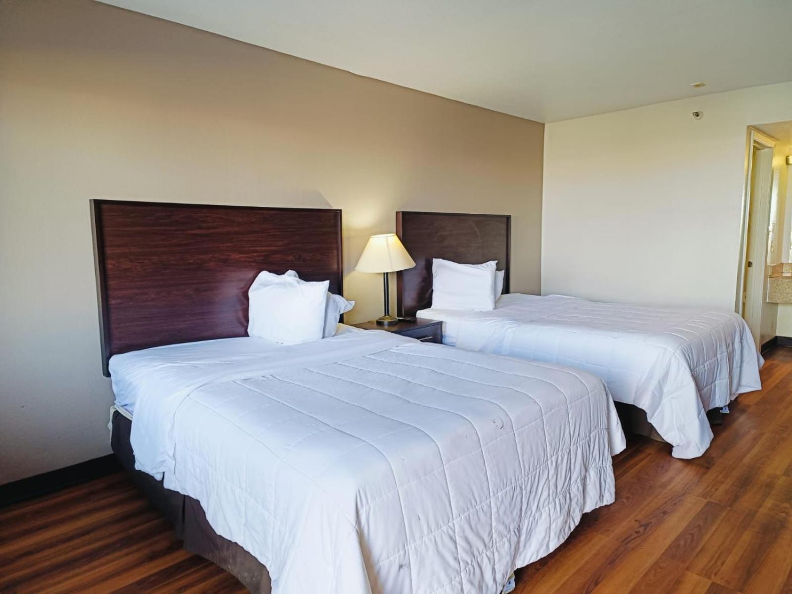 Travelers Inn By Oyo Wichita Falls Bagian luar foto