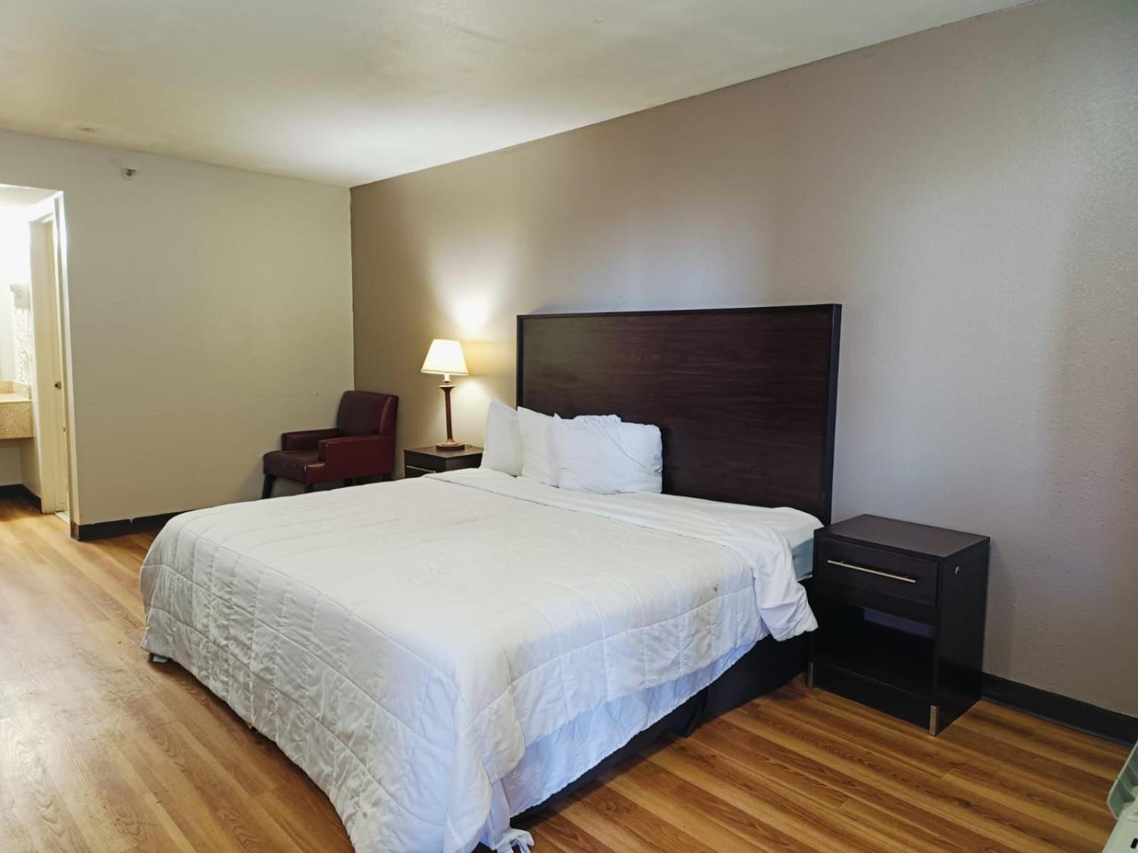 Travelers Inn By Oyo Wichita Falls Bagian luar foto